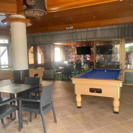 Double Rooftop Mont-blanc : Vue Amazing Αλμπουφέιρα